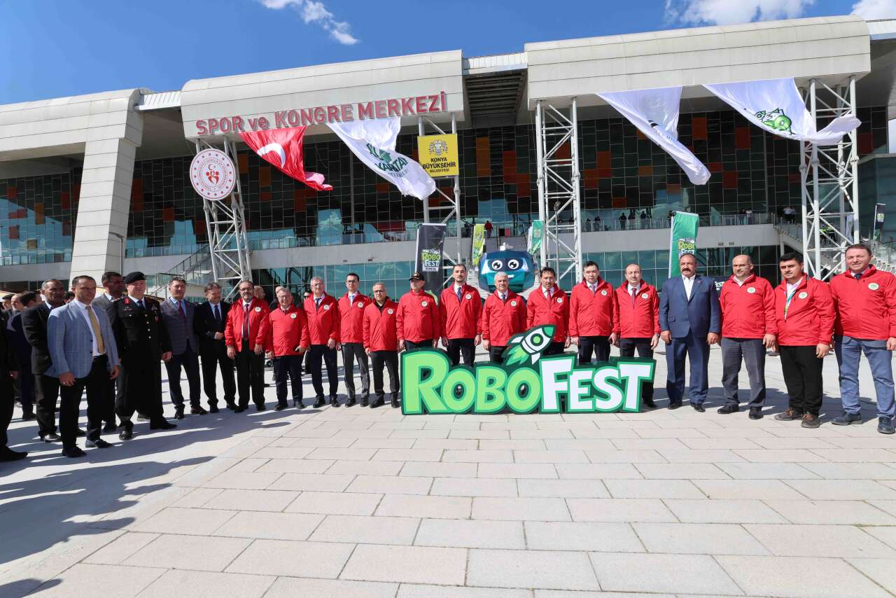 ROBOFEST Konya’da geleceği tasarlayan nesiller yarıştı 3